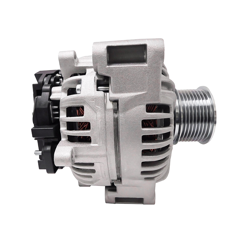 11909N、RE538241、RE558676、SE502563、24V、100A、8PK、62mm ボッシュ車用オルタネーター JOHN DEERE 470G LC、670G、670GP、672G、672GP、724K、744K、755K用