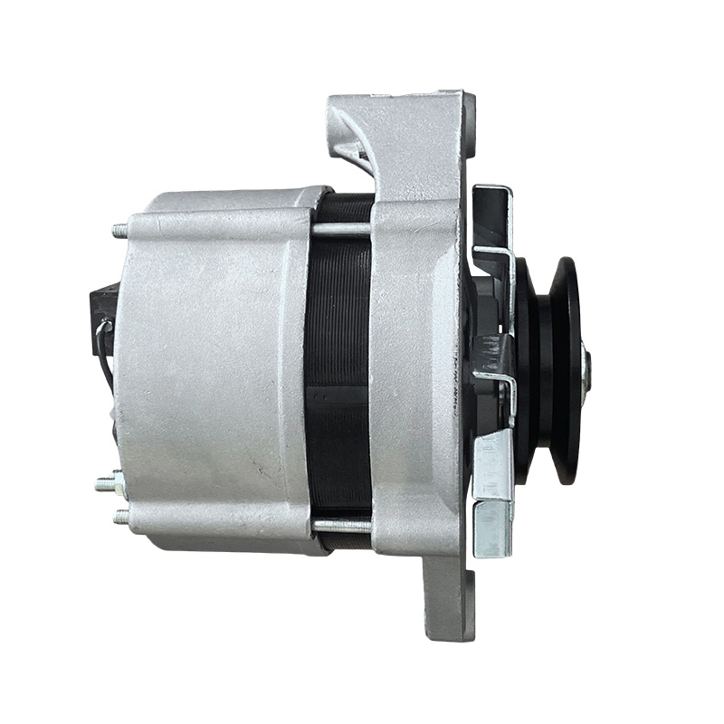 0120188290、0120488205、CA1197IR、12161N、A186125 ボッシュ車用オルタネーター CASE シリーズ 1155 E、1845 C、760、560、12V 65A A80、キャタピラー T50E 426B 428